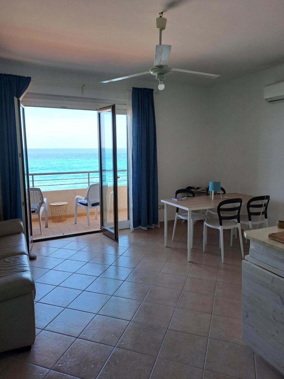Sea House Bagnara Calabra公寓 外观 照片